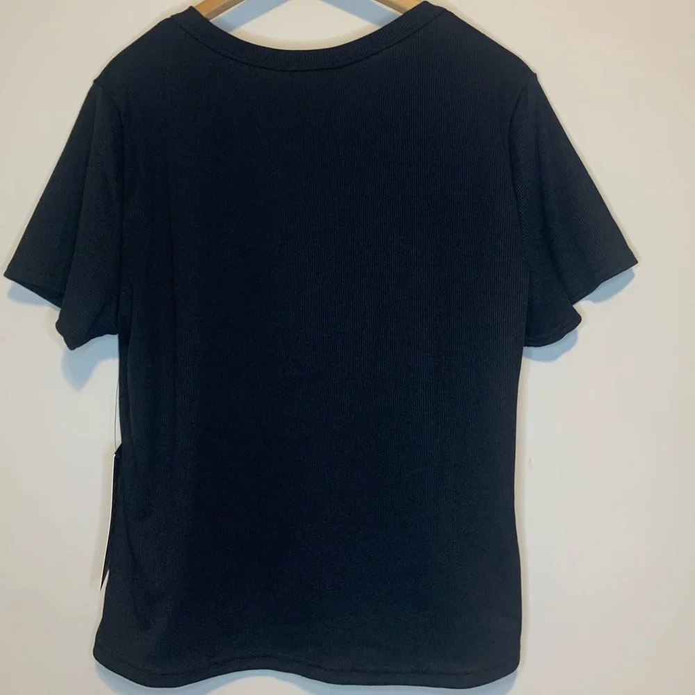 Tuckernuck Black Women’s Top Size XXXL - Picture 2 of 11
